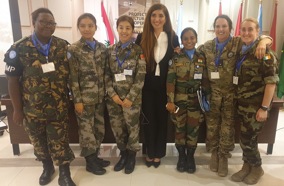Workshop for female military personnel